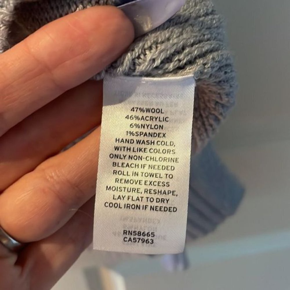 Nwot Nordstrom wide sleeve sweater in grey dark Heather fall winter warm soft - Picture 9 of 12
